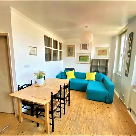 Splendid 1 Bedroom Flat + Terrace